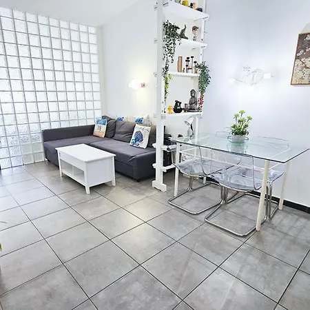 Apto Junto La Playa El Cristo Cerca De Puerto *