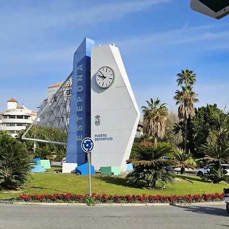 Apto Junto A La Playa Del Cristo,cerca Del Puerto Apartment